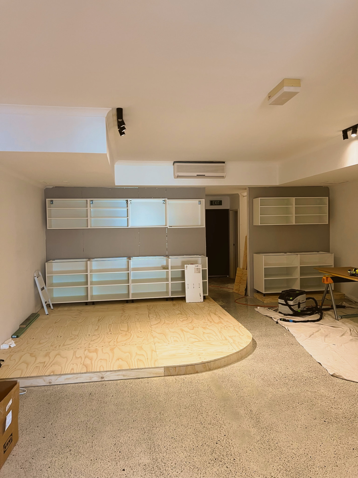 Commercial salon fit-out — build stage 4